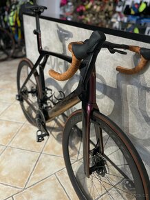 Trek Madone SLR 6 AXS GEN 7 vel. 62cm - 2