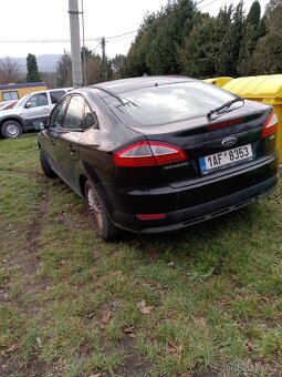 ford mondeo 1.8TDCI plati do smazání - 2