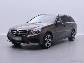 Mercedes-Benz Třídy E 3,0 350 4Matic Avantgarde DPH (2014) - 2