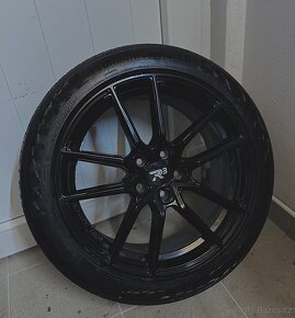 Lítá kola R³ Wheels R3H02 R18 - 2