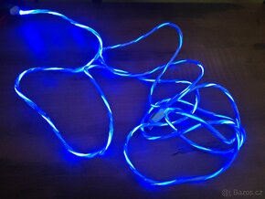 PODSVÍCENÍ USB KABEL K PS5 NEBO PS4 NEBO PC - 2