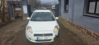 Fiat Grande Punto 1.3JTD 66kw rok-2007 - 2