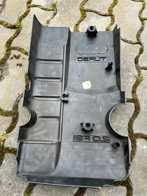 Kryt motoru Audi A4 B7 2.0TFSI - 2