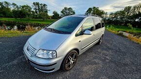 VOLKSWAGEN SHARAN TDi 2008 - 2