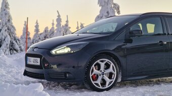 Ford Focus ST 250 ,r.v 2014 Osram Black - 2