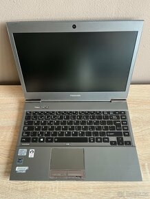 Toshiba portege z930-13x - 2