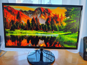 Ultratenký LED monitor 27" SAMSUNG, Full HD - 2