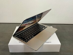 MacBook Air 13,6" 2022 M2 Starlight / 256GB - 2