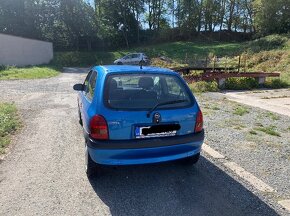 Opel Corsa - 2