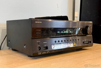 Onkyo TX-SR607 AV Receiver 5.1 - 2