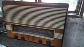 Rádio TESLA   605 A - 2