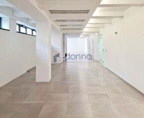 Pronájem obchodního prostoru 454 m² Šaldova, Praha 8 - Karlí - 2