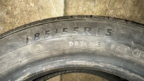 Pneu Dunlop 185/55 r15 - 2