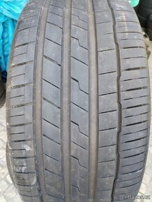 285/45/21 letni pneu HANKOOK 285/45 R21 - 2