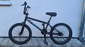 Freestyle BMX GT Performer - 2