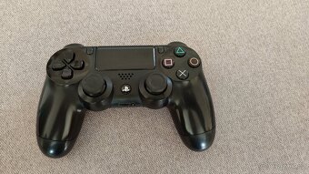 Prodám PS4 Slim 500GB po vyčištění a přepastování - 2