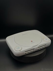 Playstation 1 PS ONE - 2