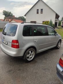 Prodám Volkswagen Touran benzín 1,6 - 2