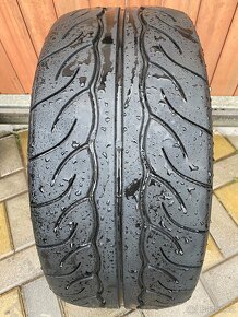 YOKOHAMA ADVAN NEOVA 235/45 R17 - 2