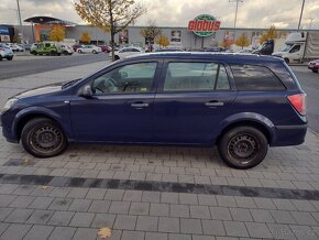 Opel Astra Caravan 2005 - 2