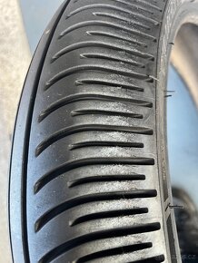 mokrý slick Michelin power rain 120/60r17 - 2