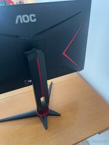 Monitor AOC 27” - 2