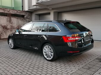 Škoda Superb 2.0 TDi Style DSG Tažné Webasto - 2