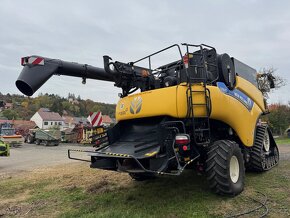 Prodám NEW HOLLAND CR9.80 Track - 2