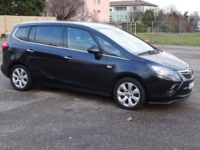 Opel Zafira Tourer 2.0 D r.v.2012 2.Maj.sev.kníž.ČR (DPH) - 2