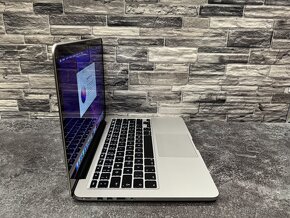 MacBook Pro 13" 2015 i5 / 8GB / 256GB - 2