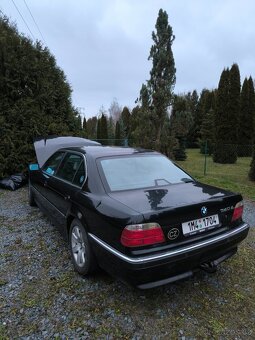 BMW E38 740il - 2