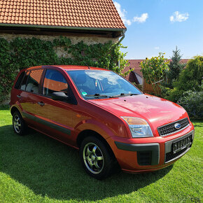 FORD FUSION 1.6i + ZÁvĚS 2009 - 2