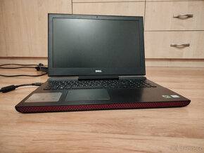 Dell Inspiron 15 Gaming - 2