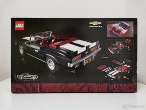 LEGO Icons 10304 Chevrolet Camaro Z28 - 2