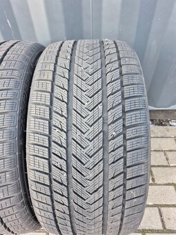 Zimni pneu 275/35R19 100V - 2