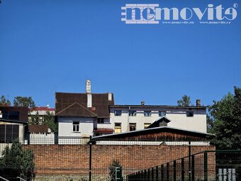 Exkluzivně nabízíme na prodej vícegenerační dům, 977 m2 - No - 2