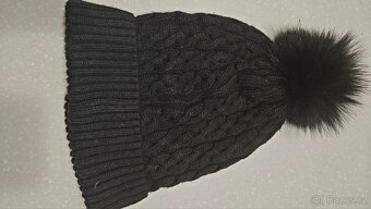 Moncler čepice - 2