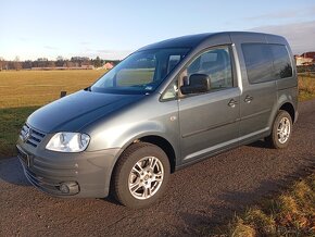 VW Caddy 1.9 Tdi Life , 7 míst, 1. maj. --137000km-- - 2