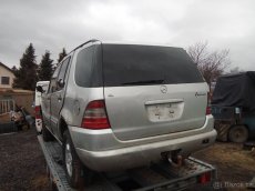 Mercedes ml w163 270 cdi manuál facelift - 2