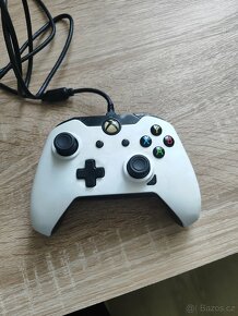 PDP Wired Controller Ghost White (série camouflage) - 2