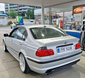 BMW e46 330i - 2