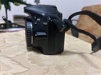 Nikon D3400 - 2