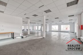 Pronájem showroomu s možnosti skladu či kanceláří 293 m2, Bo - 2