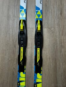 Prodám běžecké lyže FISCHER TWIN SKIN SNOWSTAR vel 110 cm a - 2