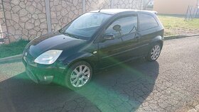 Ford Fiesta ST 150 - 2