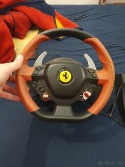 Prodám plně funkční volant: Ferrari XBOX ONE

 - 2