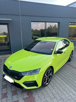 Octavia 4 RS TSI MAN Mamba 2023 - 2