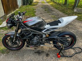 Triumph Street Triple 765 RS ZIMNÍ CENA - 2