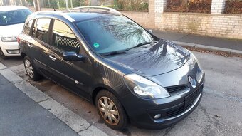 Renault Clio - 2