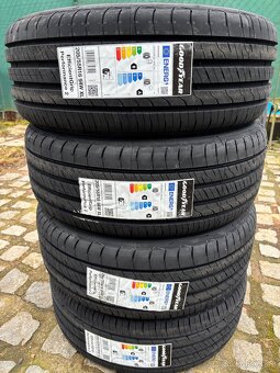 Letní pneu 205/55 R16-94WS - 2